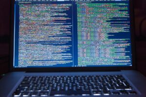 Melhores práticas para gerenciar dependências de software com SCA